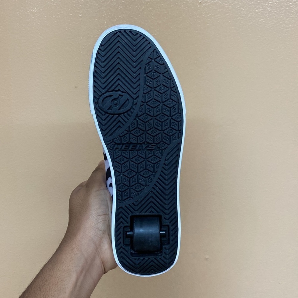 HEELYS White Black Flames - Picture 15 of 17